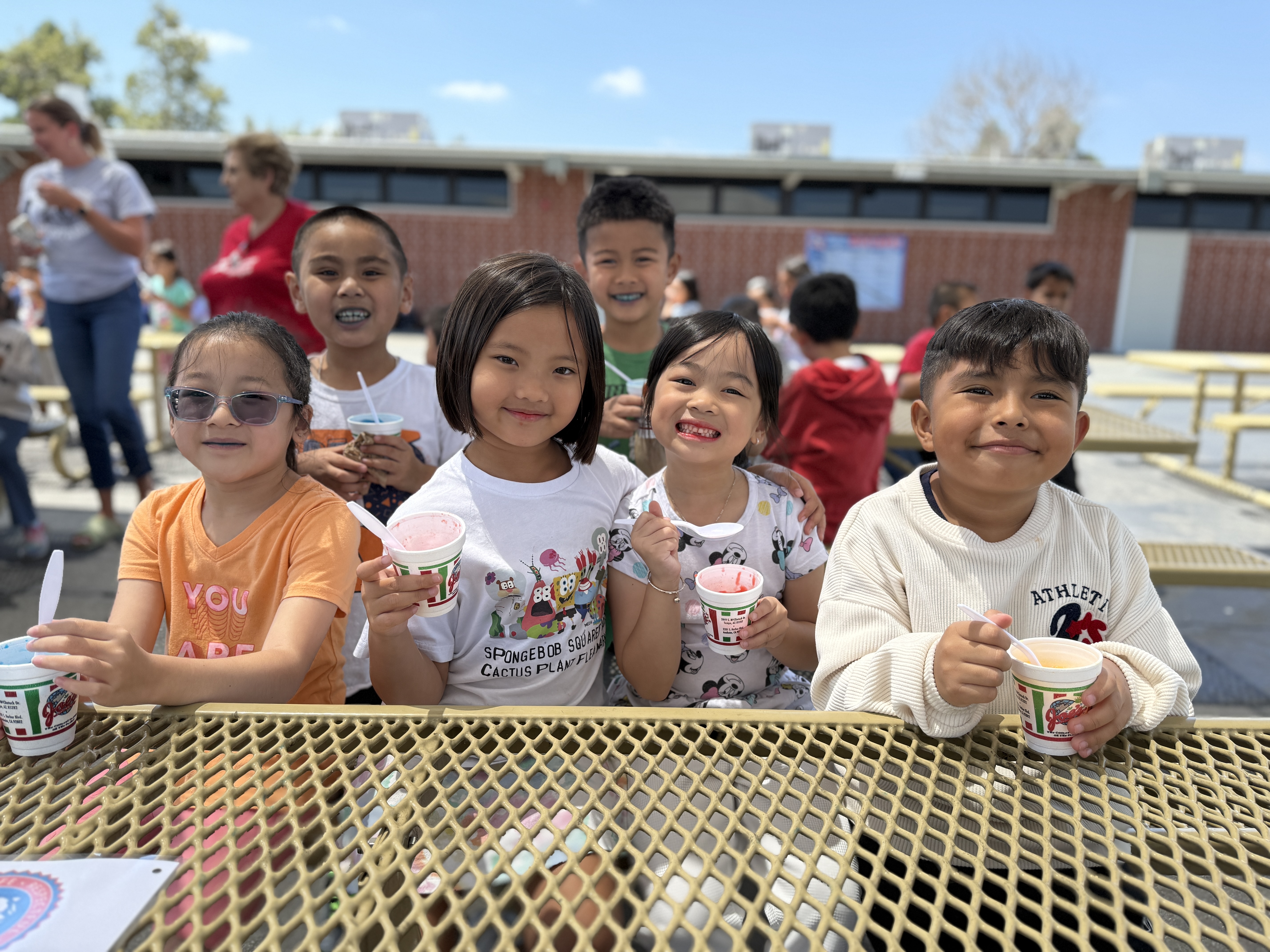 Mustangs enjoying Joe's Italian Ice - Thank you, PTA!