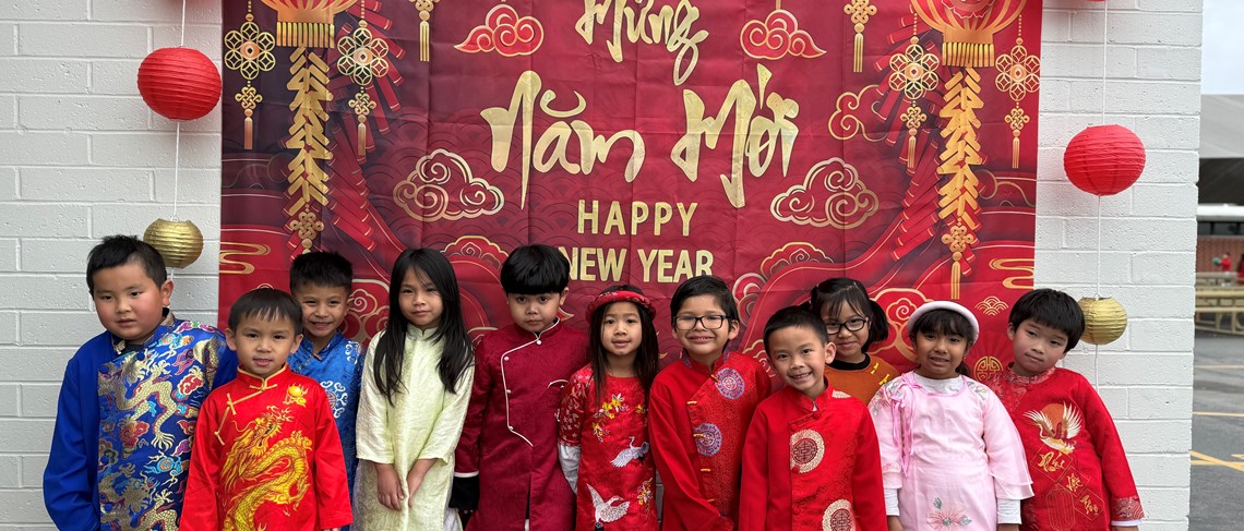 CHÚC MỪNG NĂM MỚI